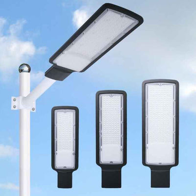 Iluminación LED exterior de aluminio fundido a presión con clasificación de resistencia al agua IP65 y 80 CRI