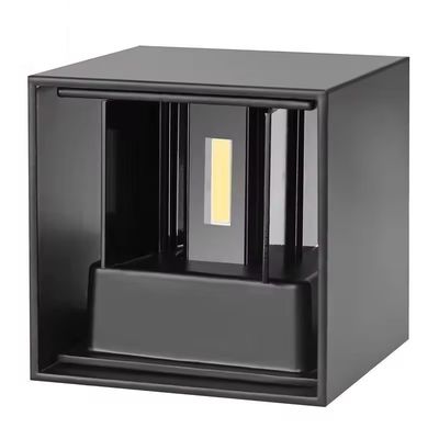 Índice de reproducción de color Ra 80 Luz de pared exterior moderna LED impermeable IP65 hacia arriba hacia abajo