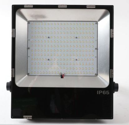Luz de inundación LED 200W IP65 Proyector de ahorro de energía a prueba de agua para 5 estadios al aire libre
